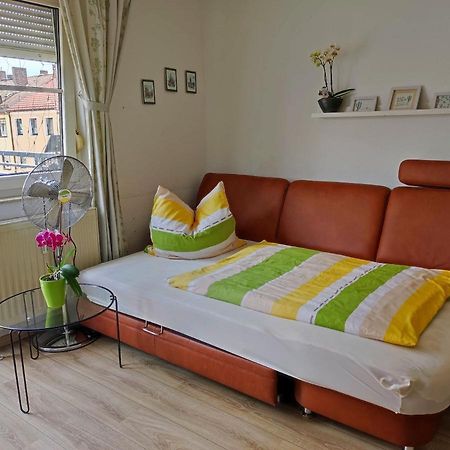 Quiet City-Apt, 4Min City-Center, 18Min Fair Nuernberg!!! Bagian luar foto